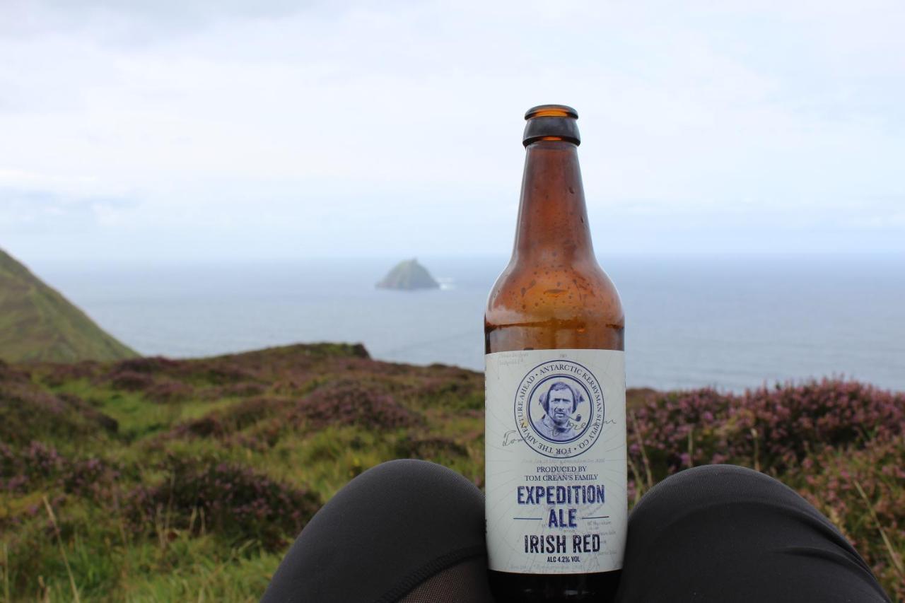 Tom Crean Base Camp - Food Drink Bed Hotel Kenmare Bagian luar foto