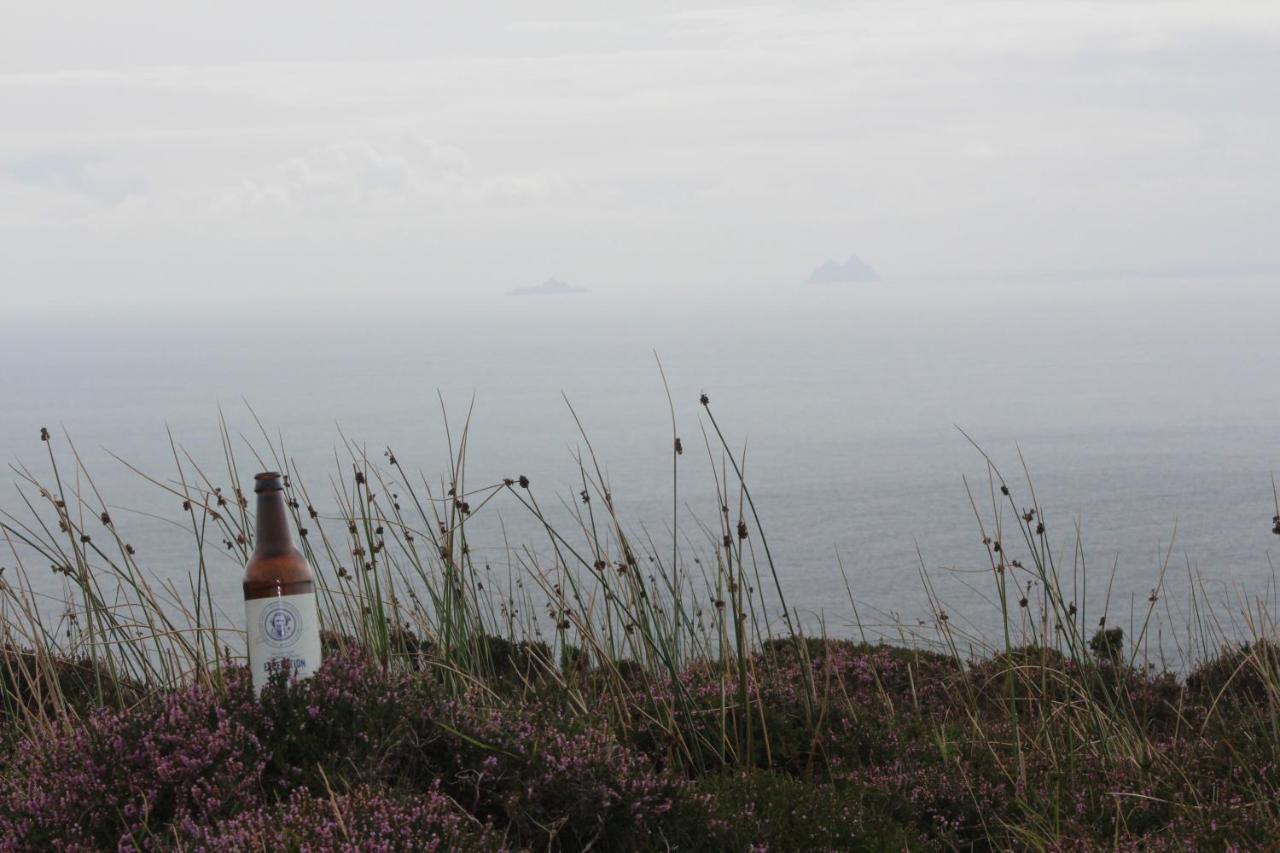 Tom Crean Base Camp - Food Drink Bed Hotel Kenmare Bagian luar foto