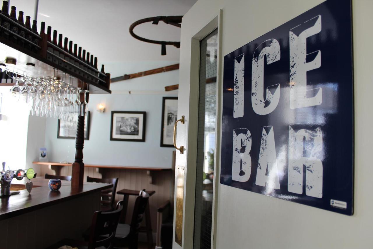 Tom Crean Base Camp - Food Drink Bed Hotel Kenmare Bagian luar foto